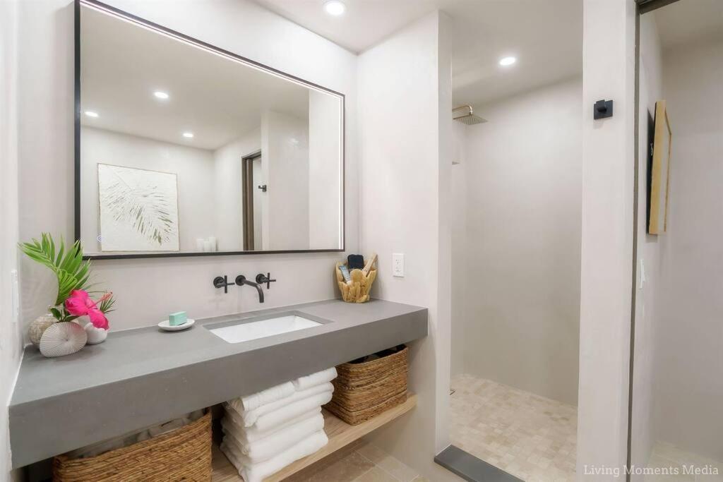 Aloha Moon - A Chic And Dreamy Modern Tropical Hideaway! Apartment Wailea  Bagian luar foto